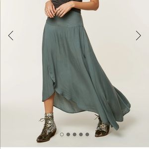 NEW O’Neill Ambrosio Skirt